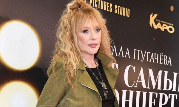 «Обещал покончить с собой»: уставшая от провокаций молодого мужа Пугачева подала на развод