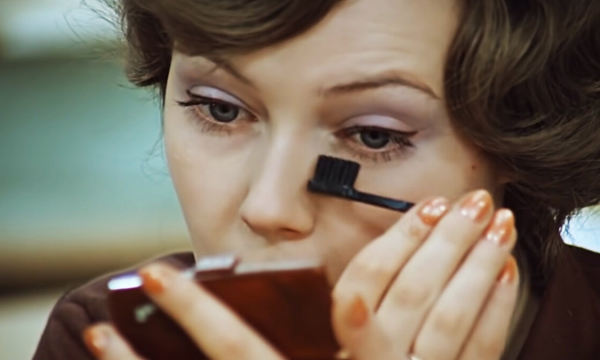 Помады и блески — это прошлый век: азиатки красят губы не так, как россиянки